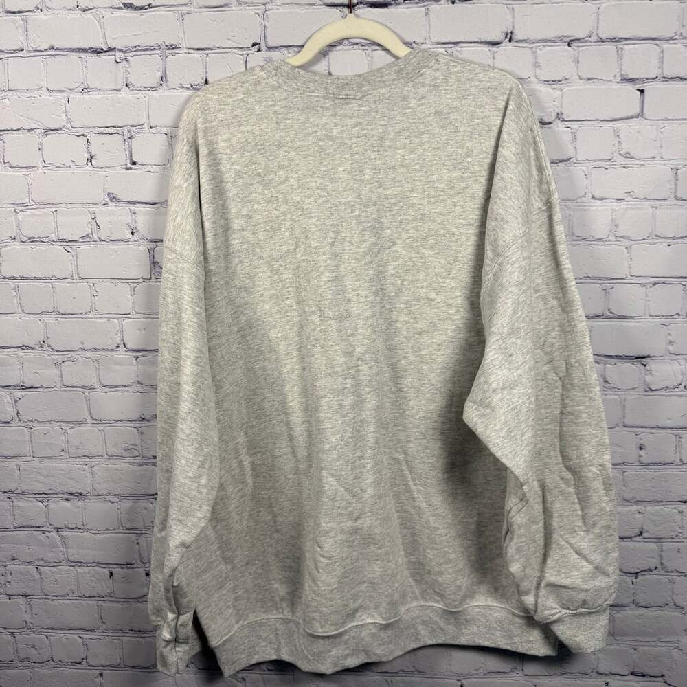 Vintage Christmas Tree Graphic Luxury Logo Sweatshirt - Picture 3 of 4